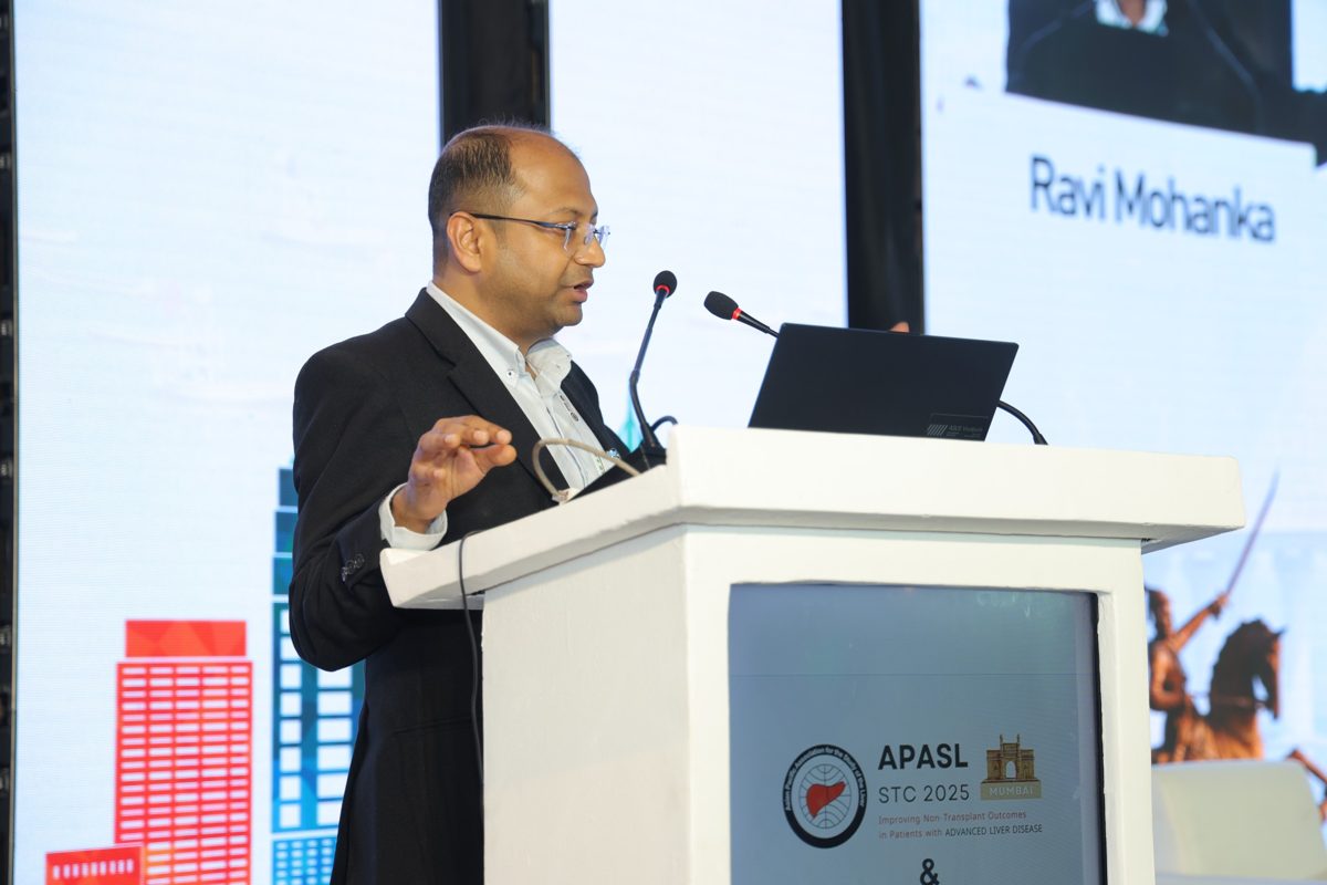 Dr. Mohanka speaking at the APASL STC and BUILD 3.0 podium